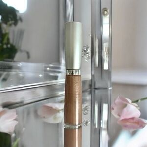 Victoria’s Secret Liquid Cream Shiny Lip Gloss 15 Sweet Dreams Rare